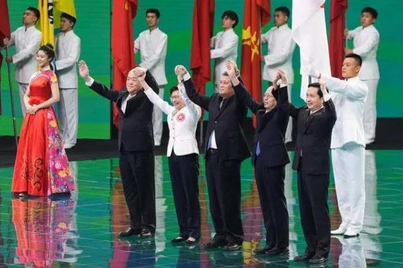 2025新澳门天天免费精准料与警惕虚假宣传-全面释义、解释与落实